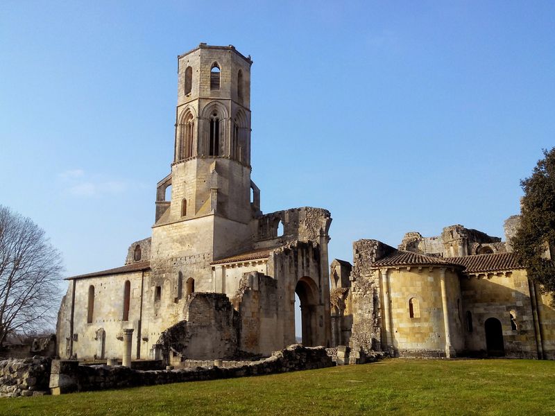 ciaobiciciaobici abbaye de la sauve ciclabile 2 mari