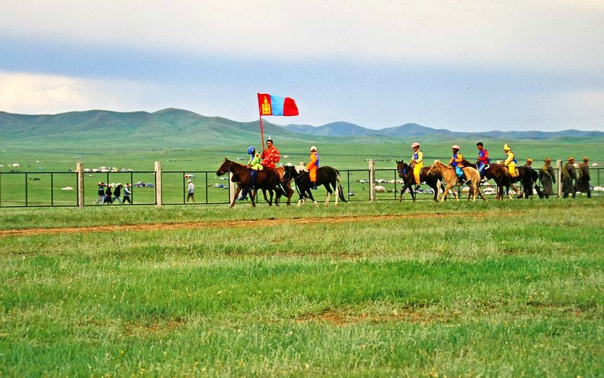 Aforismidiviaggio Ulan Baatar Naadam corsa cavalli risultato