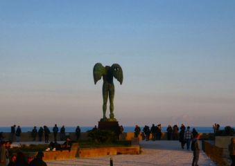 Siracusa, la Provincia dell'Eccellenza. Igor Mitoraj lascia il Segno. Mostra fino 31 ottobre 2025.